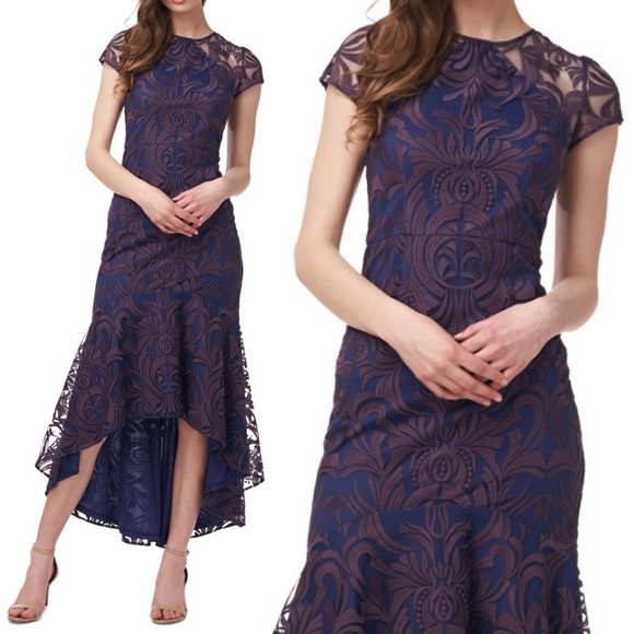 NEW JS COLLECTION Navy
Mesh Lined Cap Sleeve
Evening Hi-Lo Gown Dress size 6 - Picture 2 of 13